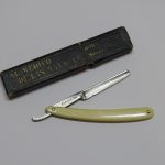 Lote: 126 - Lote: 126 - Navaja de barbero