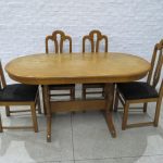 Lote: 136 - Lote: 136 - Juego de comedor