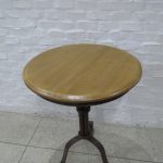 Lote: 58 - Lote: 58 - Mesita de sala circular