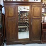 Lote: 135 - Lote: 135 - Ropero de roble