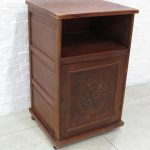 Lote: 51 - Lote: 51 - Mueble auxiliar