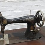 Lote: 63 - Lote: 63 - Maquina de coser