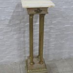 Lote: 115 - Lote: 115 - Pedestal Imperio