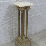 Lote: 115 - Lote: 115 - Pedestal Imperio