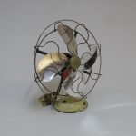 Lote: 32 - Lote: 32 - Ventilador