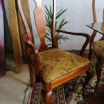 Lote: 140 - Lote: 140 - Juego de comedor Reina Ana