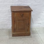 Lote: 46 - Lote: 46 - Mesa de luz de roble