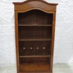 Lote: 83 - Lote: 83 - Mueble tipo ropería