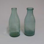 Lote: 15 - Lote: 15 - Soporte con botellas de leche