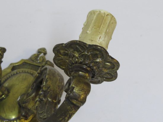 Lote: 24 - Lote: 24 - Artefacto de pared