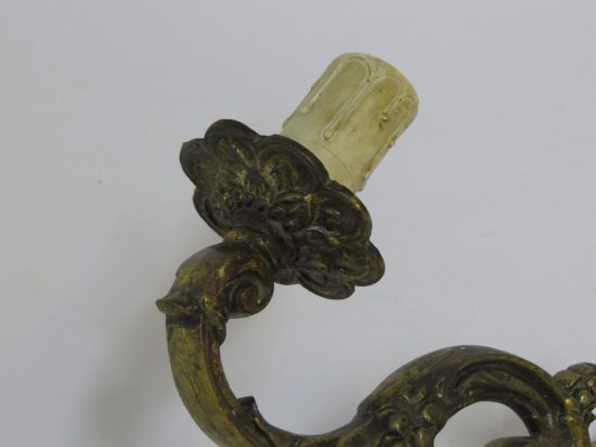 Lote: 24 - Lote: 24 - Artefacto de pared