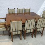 Lote: 114 - Lote: 114 - Comedor Tudor en pitiribí