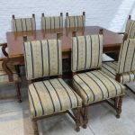 Lote: 114 - Lote: 114 - Comedor Tudor en pitiribí