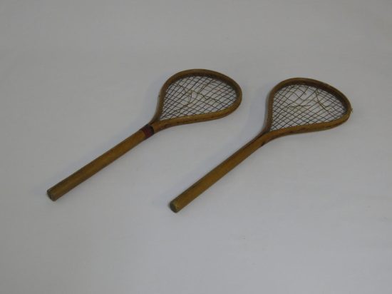 Lote: 44 - Lote: 44 - Par de raquetas antiguas