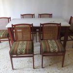 Lote: 101 - Lote: 101 - Juego de comedor