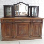 Lote: 116 - Lote: 116 - Mueble con alzada