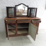 Lote: 116 - Lote: 116 - Mueble con alzada