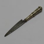 Lote: 132 - Lote: 132 - Cuchillo