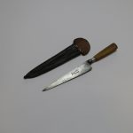 Lote: 135 - Lote: 135 - Cuchillo verijero