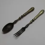 Lote: 100 - Lote: 100 - Tenedor y cuchara