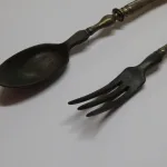 Lote: 100 - Lote: 100 - Tenedor y cuchara