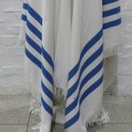 Lote: 24 - Lote: 24 - Poncho