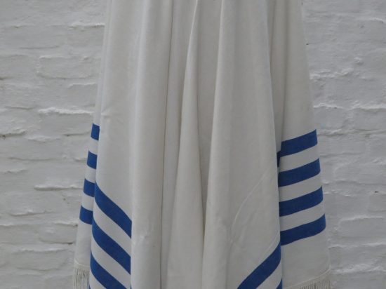 Lote: 24 - Lote: 24 - Poncho