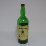 Lote: 119 - Lote: 119 - Botellón Jameson