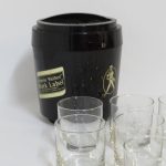 Lote: 305 - Lote: 305 - Vasos,  hielera