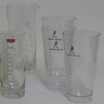 Lote: 307 - Lote: 307 - Jarras y vasos