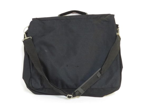 Lote: 95 - Lote: 95 - Portafolios y bolso