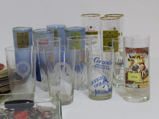 Lote: 311 - Lote: 311 - Lotes de vasos