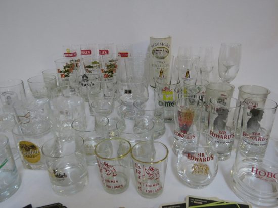 Lote: 312 - Lote: 312 - Vasos