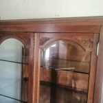 Lote: 104 - Lote: 104 - Vitrina cristalero