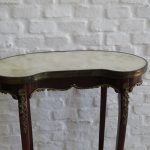 Lote: 57 - Lote: 57 - Mesa de sala