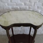 Lote: 57 - Lote: 57 - Mesa de sala