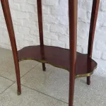 Lote: 57 - Lote: 57 - Mesa de sala