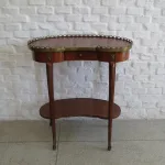 Lote: 58 - Lote: 58 - Mesa de sala