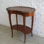 Lote: 58 - Lote: 58 - Mesa de sala