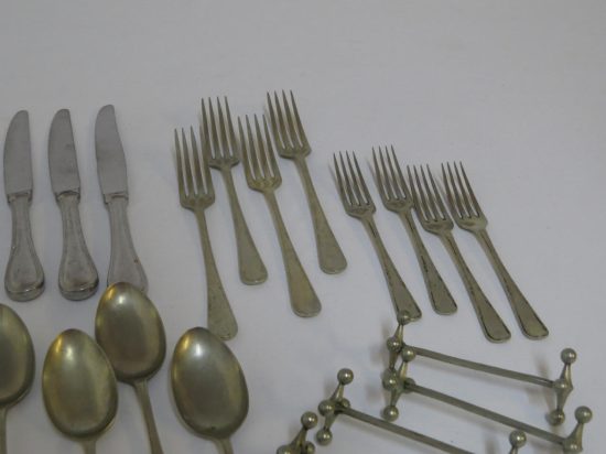 Lote: 18 - Lote: 18 - Cubiertos