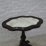 Lote: 59 - Lote: 59 - Mesa de sala colonial