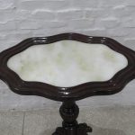Lote: 59 - Lote: 59 - Mesa de sala colonial