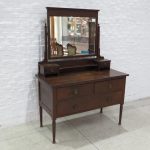 Lote: 88 - Lote: 88 - Cómoda de roble