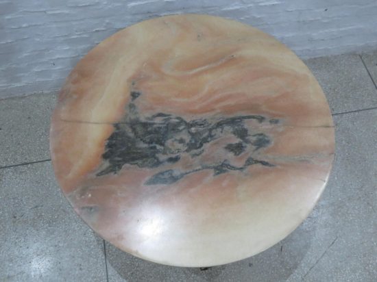 Lote: 60 - Lote: 60 - Mesa de sala circular Inglesa