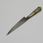 Lote: 247 - Lote: 247 - Cuchillo verijero