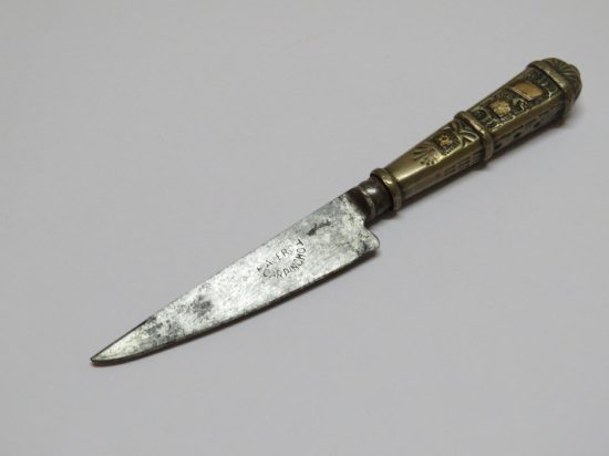 Lote: 248 - Lote: 248 - Cuchillo verijero