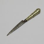 Lote: 255 - Lote: 255 - Cuchillo verijero
