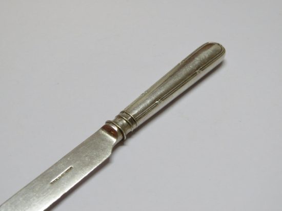 Lote: 217 - Lote: 217 - Cuchillo y tenedor