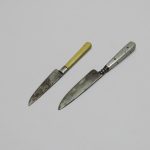 Lote: 210 - Lote: 210 - Cuchillos miniatura