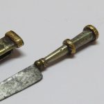 Lote: 209 - Lote: 209 - Cuchillo miniatura